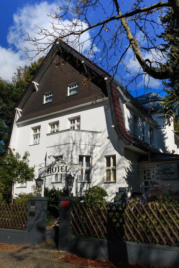 Hotel Landhaus Schlachtensee Берлин Экстерьер фото